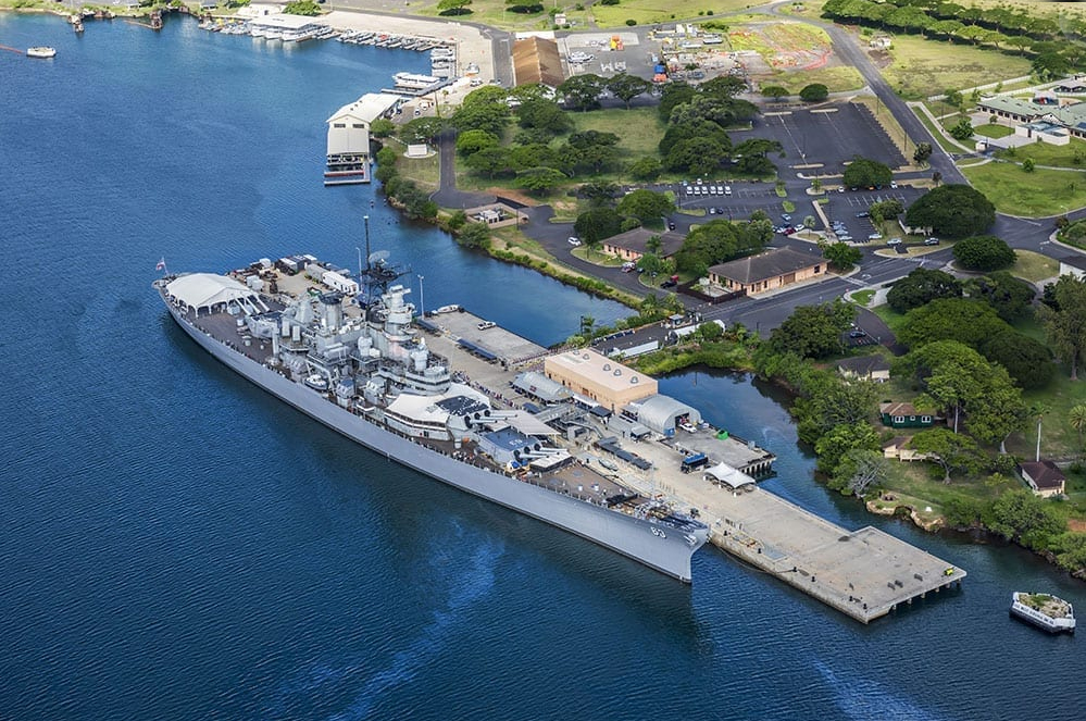 Maui to Oahu - World War II Heroes Deluxe Pearl Harbor Tour