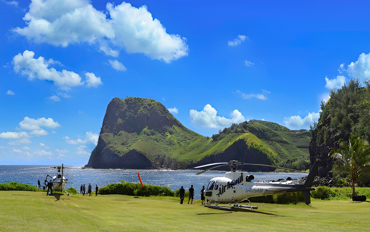 Air Maui – West Maui and Molokai with Oceanfront Landing