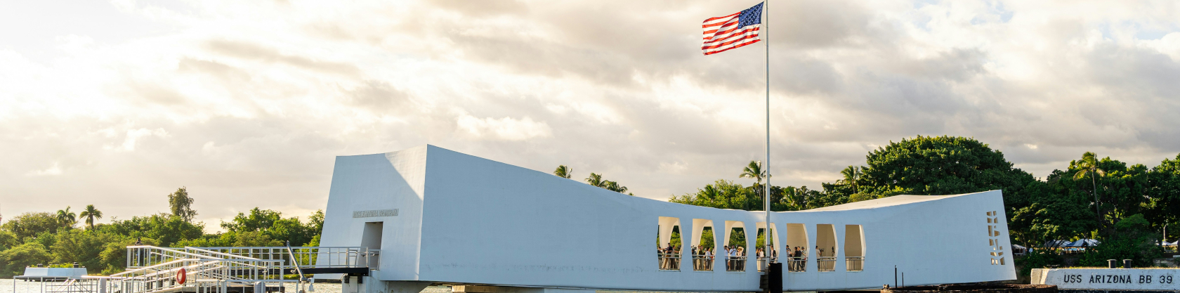 Maui to Oahu - World War II Heroes Deluxe Pearl Harbor Tour 